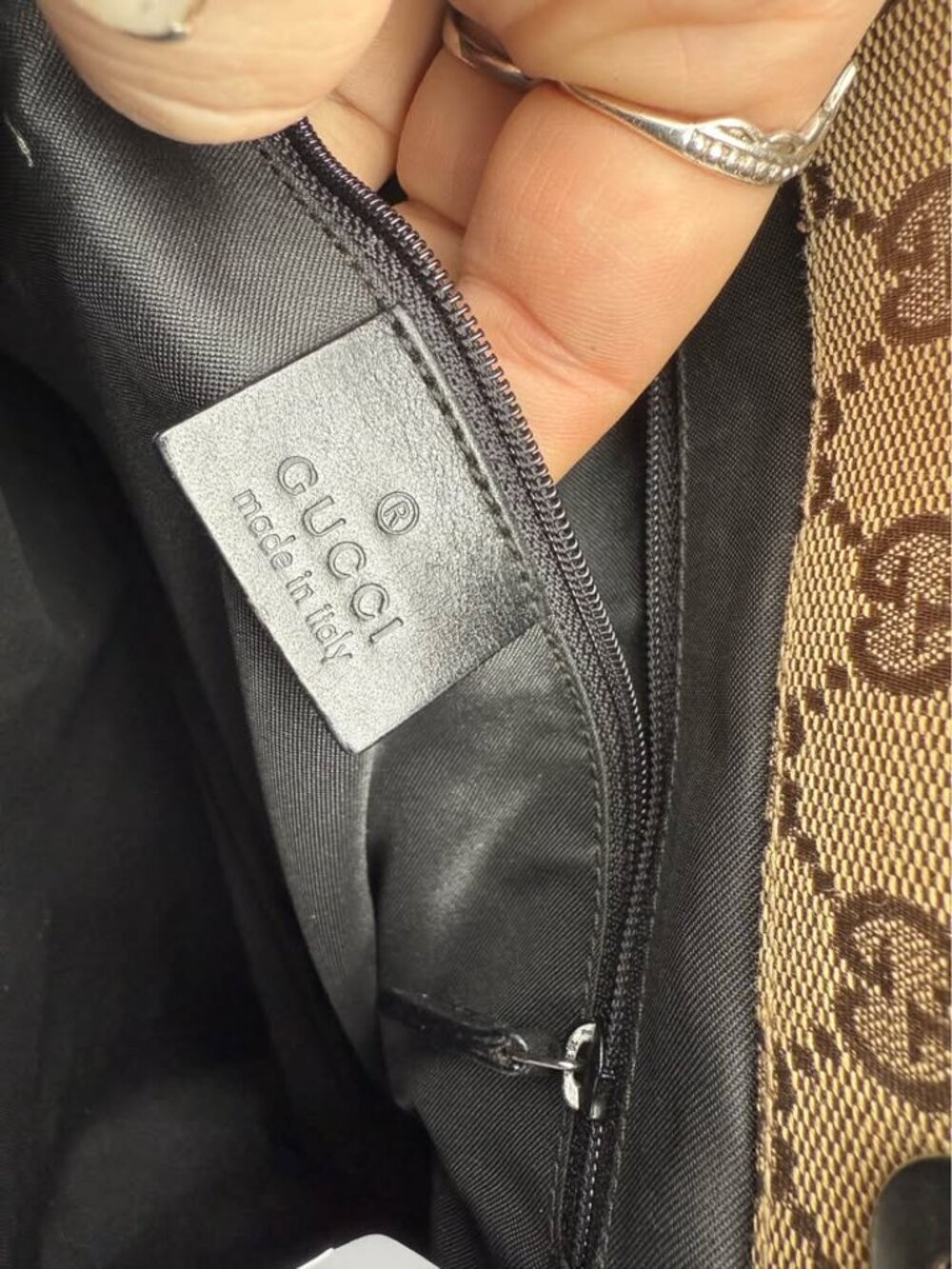 Gucci Bamboo GG Logo Top Handle Tote Bag - Picture 5 of 13